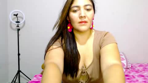 Snapshot of karla_sweet_18 chatting on 01/07/26, 09:28 NEW online show from 01/07/26, 09:28