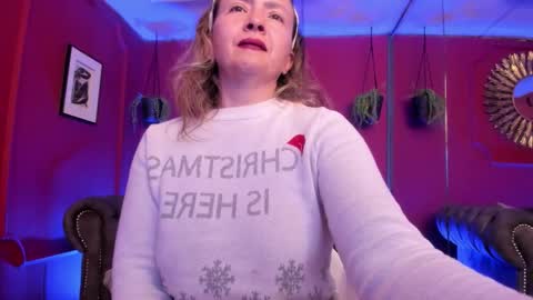 carla  online show from 11/14/25, 03:16