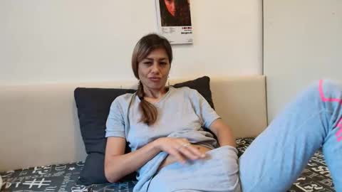 Snapshot of karladreamssex chatting on 10/13/25, 06:24 Crystyna online show from 10/13/25, 06:24