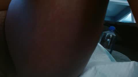 Snapshot of karlarosii69 chatting on 05/03/26, 02:12 Karla J Rossii online show from 05/03/26, 02:12