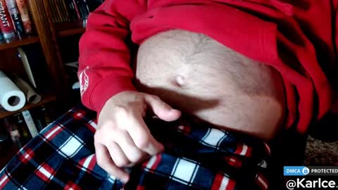 Snapshot of karlce chatting on 12/22/24, 04:28 Karl online show from 12/22/24, 04:28