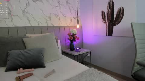 Snapshot of karlla_brown chatting on 04/10/26, 10:25 karlla_brown online show from 04/10/26, 10:25