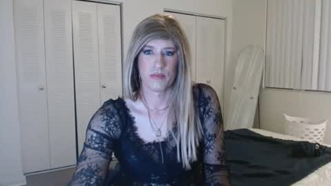 Snapshot of karlleelynn863 chatting on 03/31/26, 02:57 karlleelynn863 online show from 03/31/26, 02:57