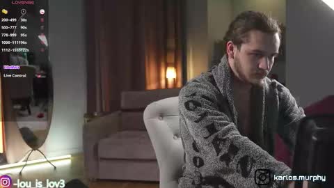 Karlos and Louis online show from 11/23/25, 03:50