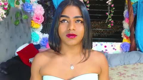 KARLY.  online show from 10/20/25, 04:57