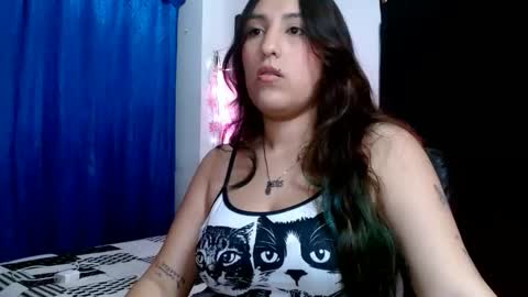 Snapshot of karly_lovex_ chatting on 04/25/26, 02:36 karly_lovex_ online show from 04/25/26, 02:36
