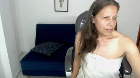 KARLYE online show from 12/03/24, 07:43