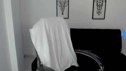 KARLYE online show from 03/08/25, 10:00