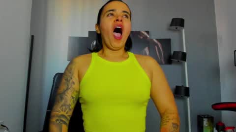 Snapshot of karlyjons_ chatting on 02/07/25, 12:39   online show from 02/07/25, 12:39