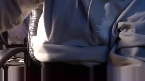 Snapshot of karnyx3 chatting on 02/26/25, 08:48 Karlos Montoya online show from 02/26/25, 08:48