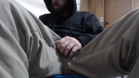Snapshot of karnyx3 chatting on 04/20/26, 10:29 Karlos Montoya online show from 04/20/26, 10:29