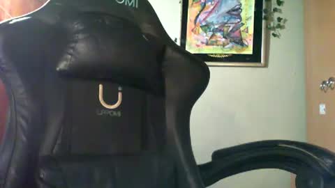 Snapshot of karol0022 chatting on 05/07/26, 03:17 karol0022 online show from 05/07/26, 03:17