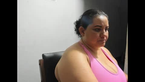 Snapshot of karol103900 chatting on 04/04/26, 03:49 Karol online show from 04/04/26, 03:49