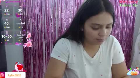 Snapshot of karol_09 chatting on 01/06/25, 02:37 karol 09 online show from 01/06/25, 02:37