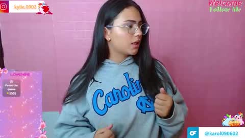 Snapshot of karol_09 chatting on 02/28/25, 01:15 karol 09 online show from 02/28/25, 01:15