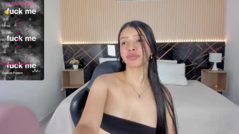 Snapshot of karol_cortes chatting on 04/11/26, 01:37 karol_cortes online show from 04/11/26, 01:37