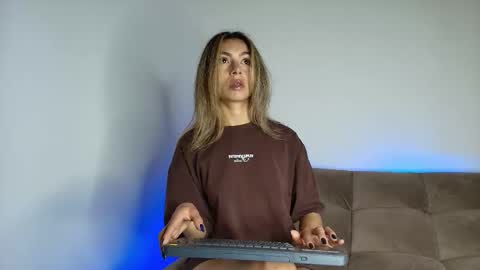 karol_goode online show from 11/27/25, 10:12