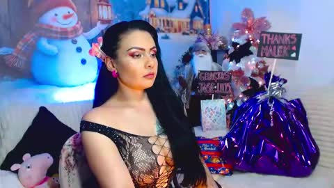 Snapshot of karol_kennedy chatting on 12/23/25, 07:28 Karol Kenedy online show from 12/23/25, 07:28