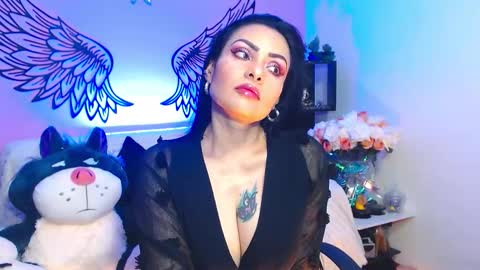 Snapshot of karol_kennedy chatting on 02/04/26, 06:52 Karol Kenedy online show from 02/04/26, 06:52