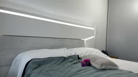 Snapshot of karol_loves chatting on 10/06/25, 01:41 Karol online show from 10/06/25, 01:41