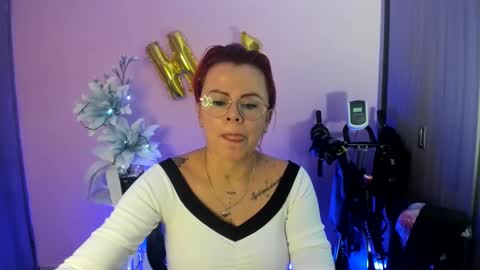 kAROL MILF   online show from 12/18/24, 12:43