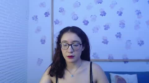 Karol online show from 05/16/26, 02:05