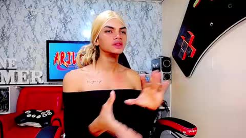 karol Vanessa   online show from 05/23/26, 11:25