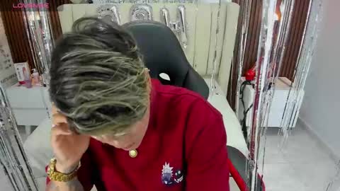 Karol and Luna online show from 02/08/25, 02:47