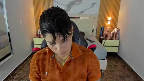 Karol and Luna online show from 10/20/25, 08:42