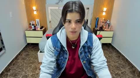 Karol and Luna online show from 12/01/25, 07:19