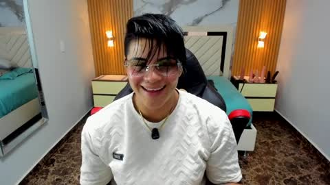 Karol and Luna online show from 03/30/26, 07:37