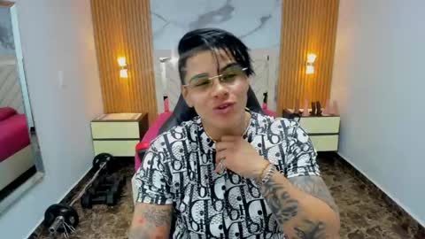 Snapshot of karolandluna chatting on 05/11/26, 08:28 Karol and Luna online show from 05/11/26, 08:28