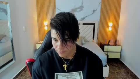 Snapshot of karolandluna chatting on 06/02/26, 07:27 Karol and Luna online show from 06/02/26, 07:27