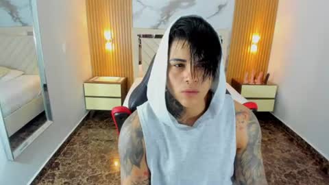 Snapshot of karolandluna chatting on 07/01/26, 07:35 Karol and Luna online show from 07/01/26, 07:35