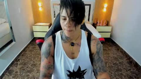 Snapshot of karolandluna chatting on 07/13/26, 07:16 Karol and Luna online show from 07/13/26, 07:16