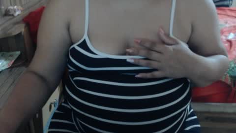 karolbb21 online show from 04/03/26, 11:08