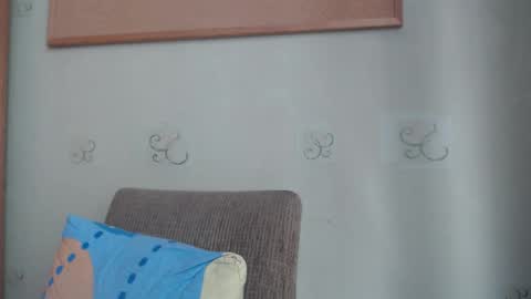 Karol  online show from 10/15/25, 07:52