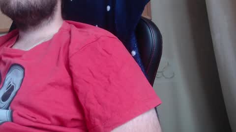 Karol  online show from 11/16/25, 10:54