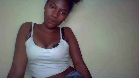 karoliee online show from 04/30/26, 08:57