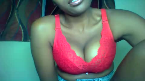 karoliee online show from 06/06/26, 02:00