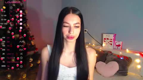 Snapshot of karolina_hottie_ chatting on 01/14/26, 02:17 Kira online show from 01/14/26, 02:17