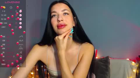 Snapshot of karolina_hottie_ chatting on 03/03/26, 01:56 Kira online show from 03/03/26, 01:56