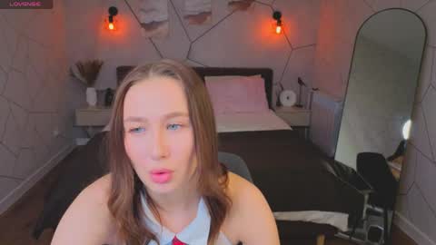 Snapshot of karolina_kely chatting on 04/22/26, 09:22 Karolina online show from 04/22/26, 09:22