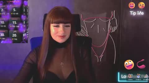 Caroline online show from 10/12/25, 06:12