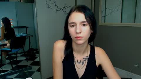 Karolina online show from 12/01/24, 04:29