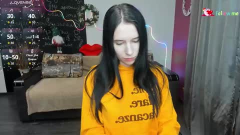 Karolina online show from 01/08/26, 06:48