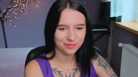 Snapshot of karolinablack chatting on 06/25/26, 06:07 Karolina online show from 06/25/26, 06:07