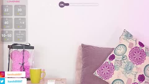 Snapshot of karolinahil chatting on 03/13/26, 04:41 karolinahill online show from 03/13/26, 04:41