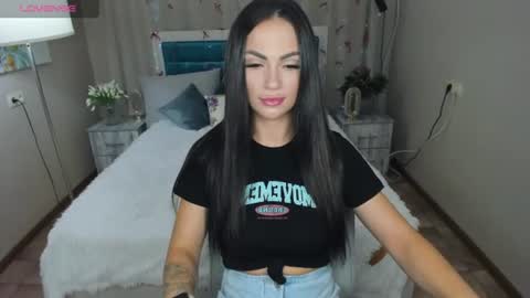 Snapshot of karolinasykes chatting on 07/26/26, 05:48 Karolina online show from 07/26/26, 05:48
