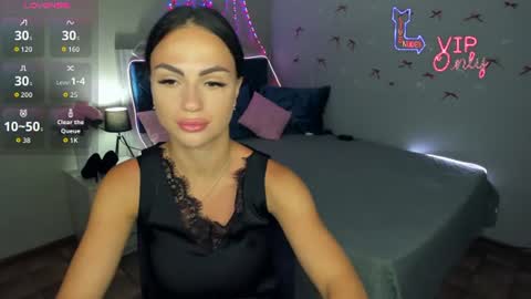 Snapshot of karolinasykes chatting on 08/04/26, 08:28 Karolina online show from 08/04/26, 08:28